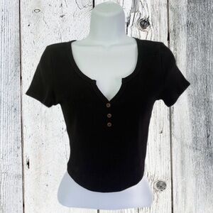 Bozzolo Women’s Black Ribbed Henley Crop Top - Size - Medium